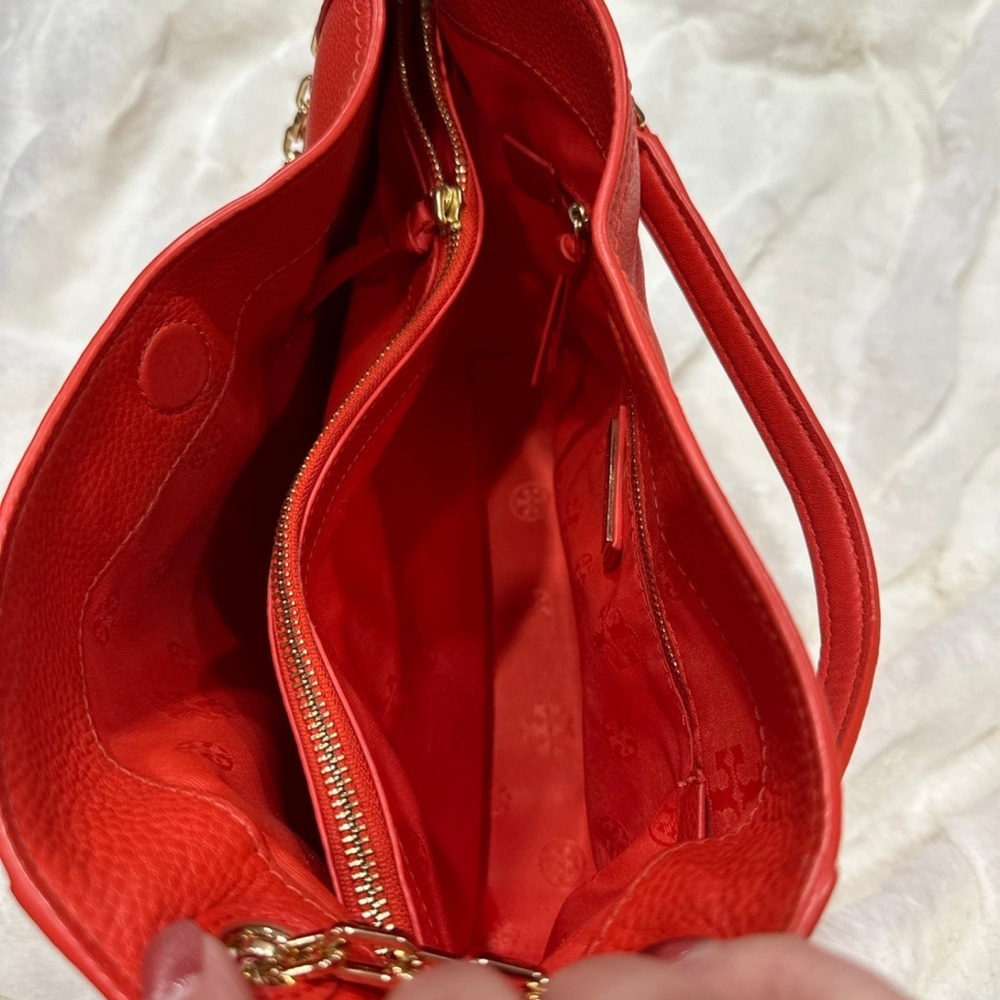 Shoulder/ cross body bag